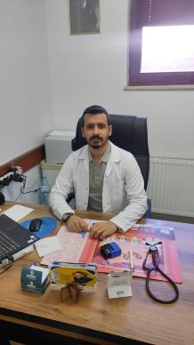Dr. Nihat Özdemir